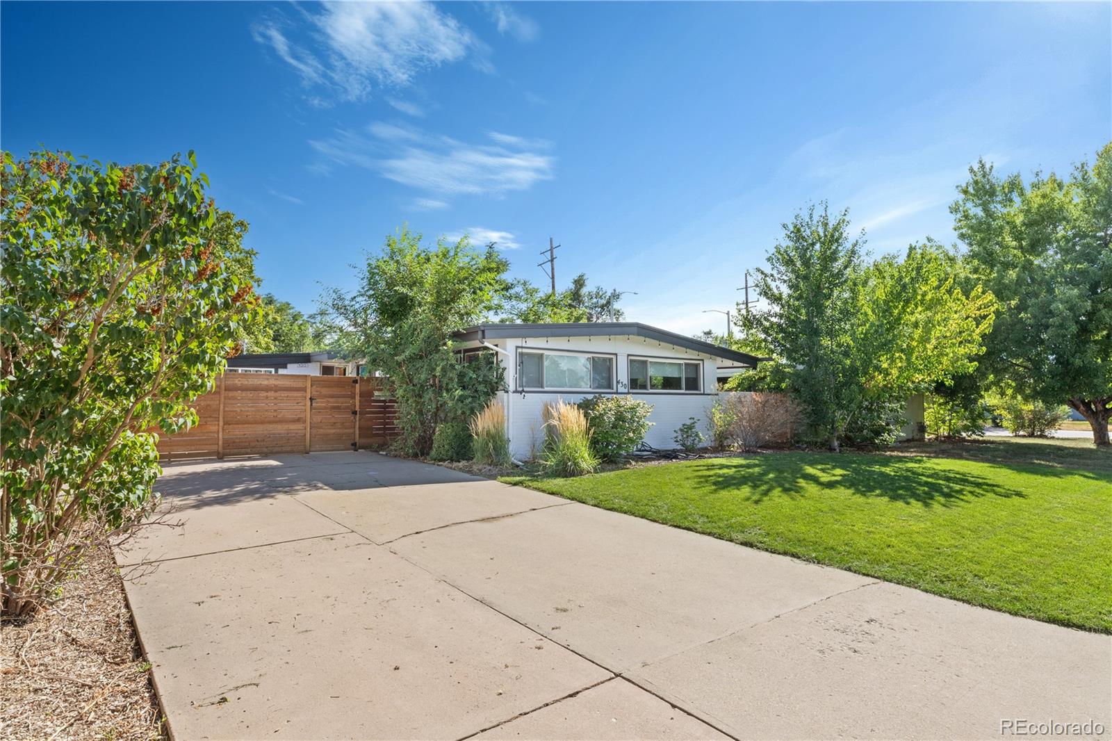 MLS Image #0 for 430 e bellewood drive,englewood, Colorado