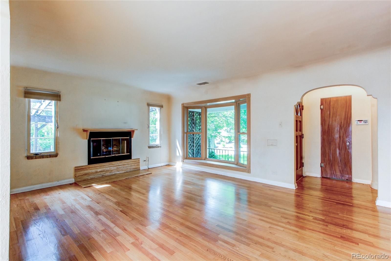 MLS Image #7 for 2748 s downing circle,denver, Colorado