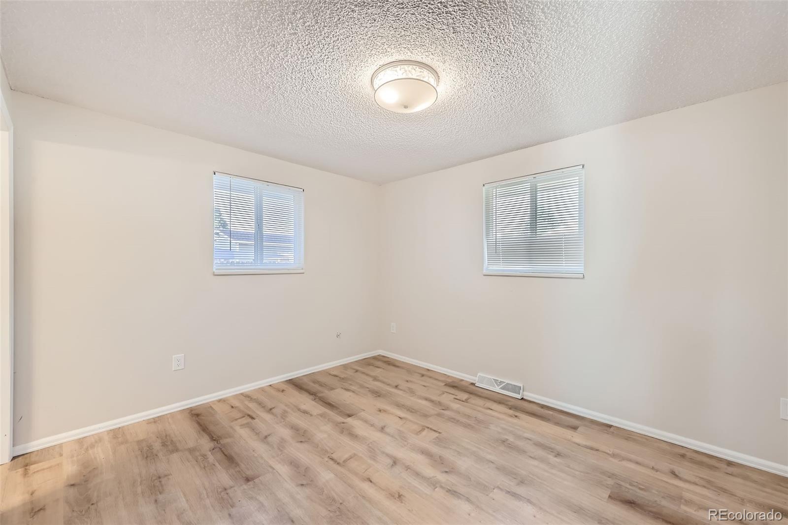 MLS Image #10 for 7192 s franklin street,centennial, Colorado