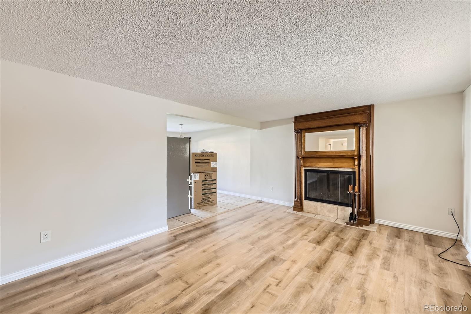 MLS Image #4 for 7192 s franklin street,centennial, Colorado