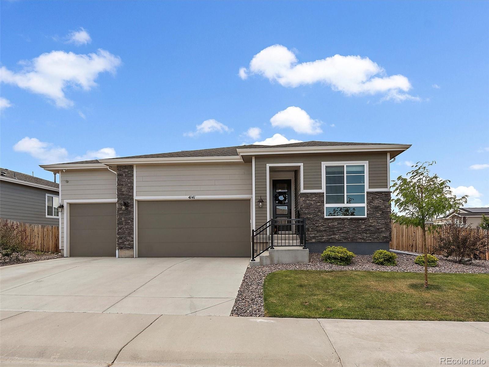 MLS Image #3 for 4141  castle vista lane,castle rock, Colorado