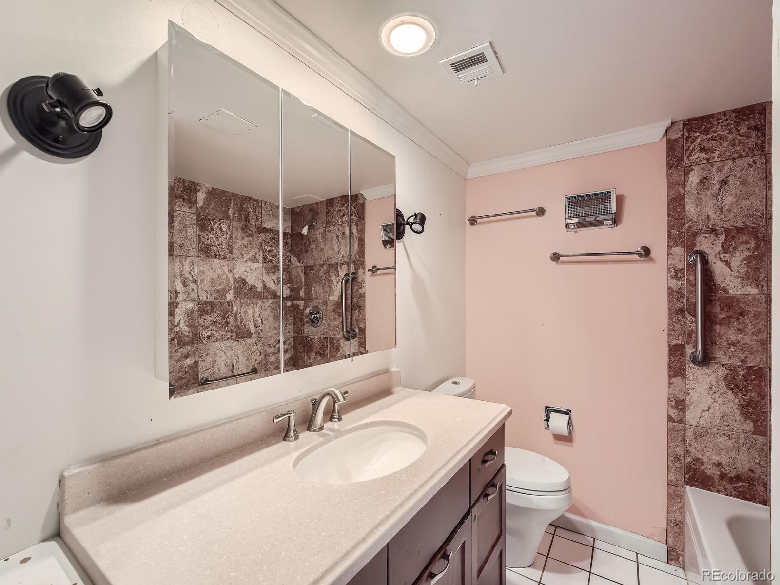 MLS Image #14 for 1250 n humboldt street,denver, Colorado