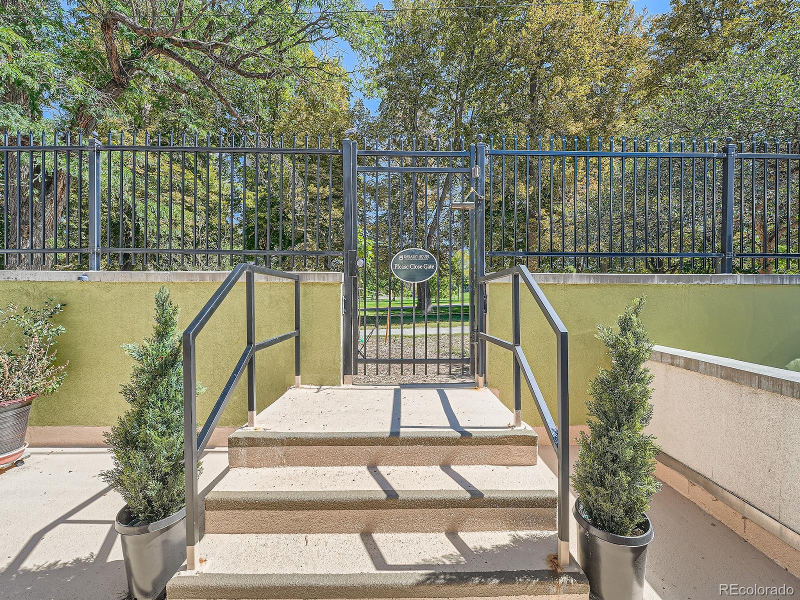 MLS Image #17 for 1250 n humboldt street,denver, Colorado