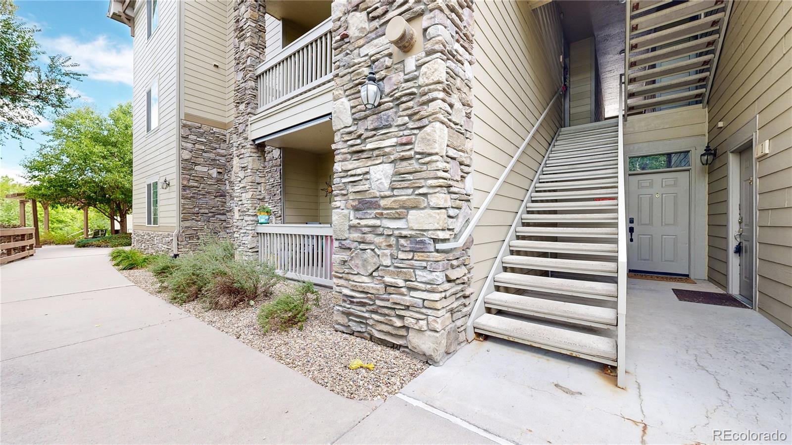 MLS Image #29 for 10331 w girton drive,lakewood, Colorado