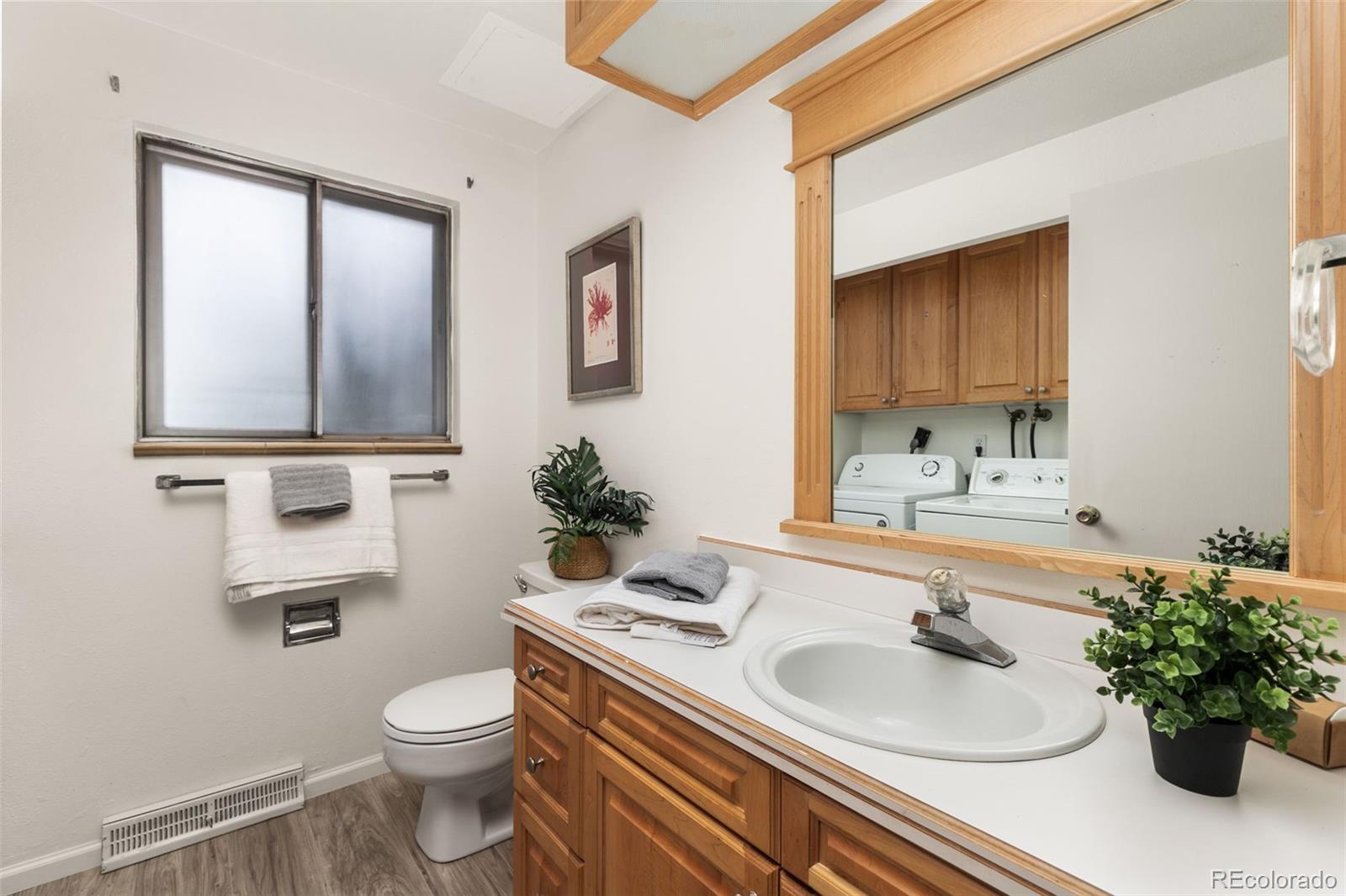 MLS Image #12 for 7758  ellen lane,denver, Colorado