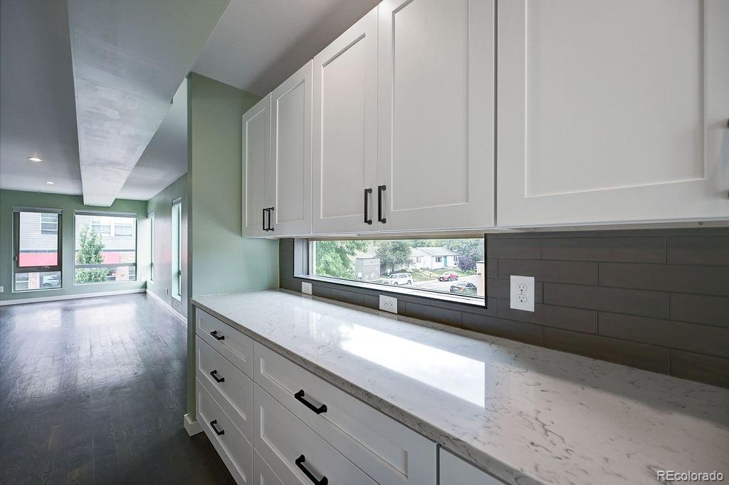 MLS Image #5 for 2090 s galapago street,denver, Colorado