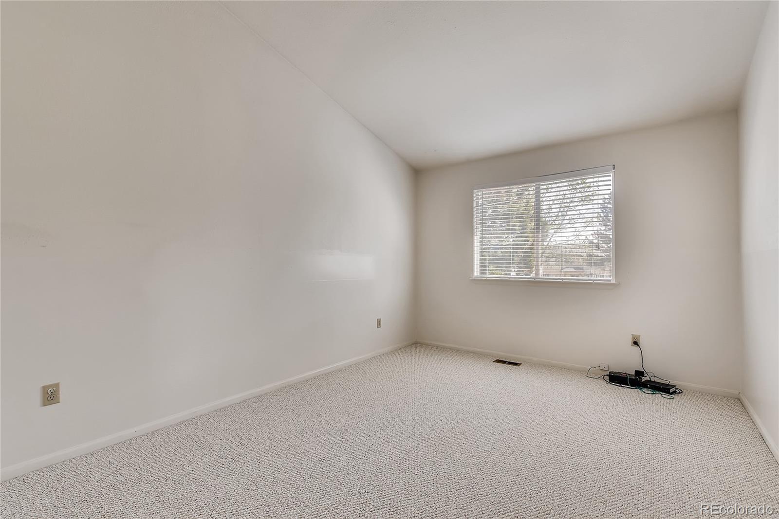 MLS Image #14 for 1339 e 131st drive,thornton, Colorado