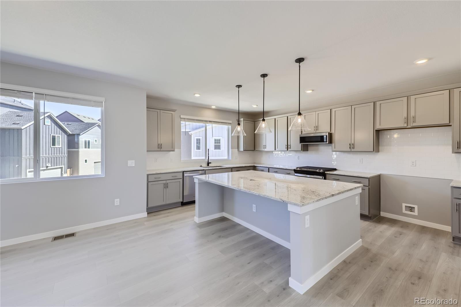 MLS Image #2 for 16767  tejon lane ,broomfield, Colorado