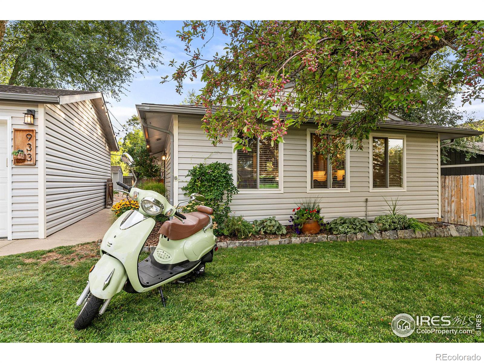 CMA Image for 1202  kinnikinnick court,Longmont, Colorado