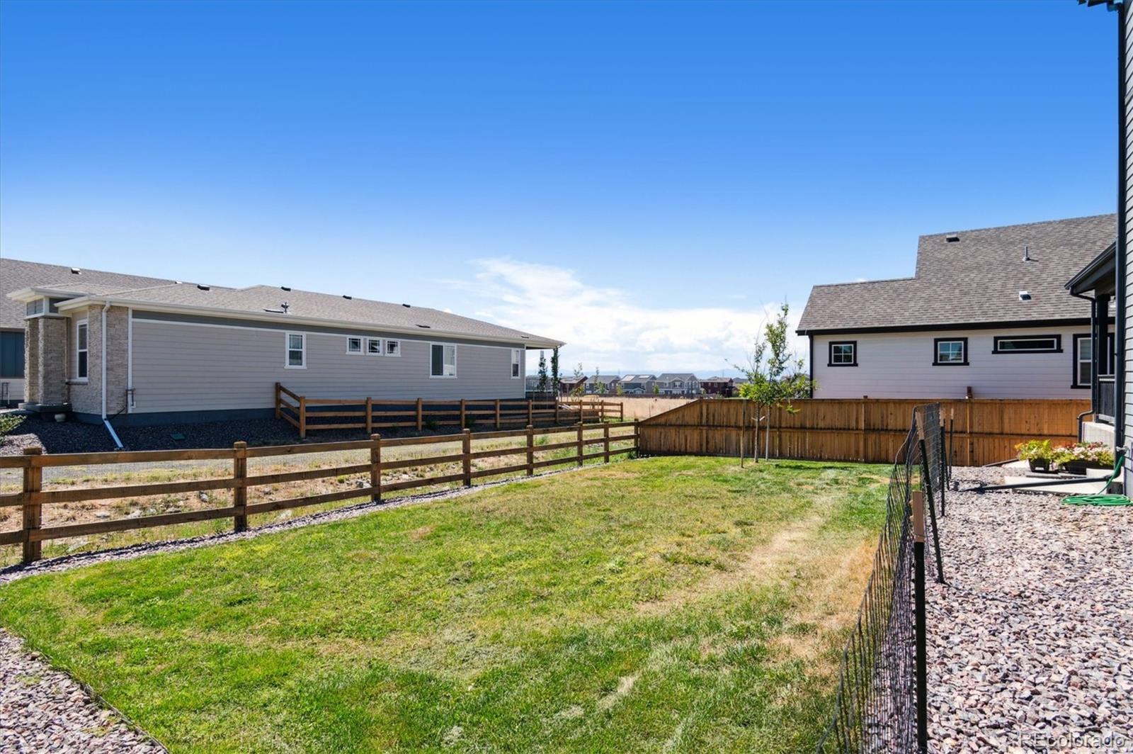 MLS Image #26 for 27850 e 7th place,aurora, Colorado