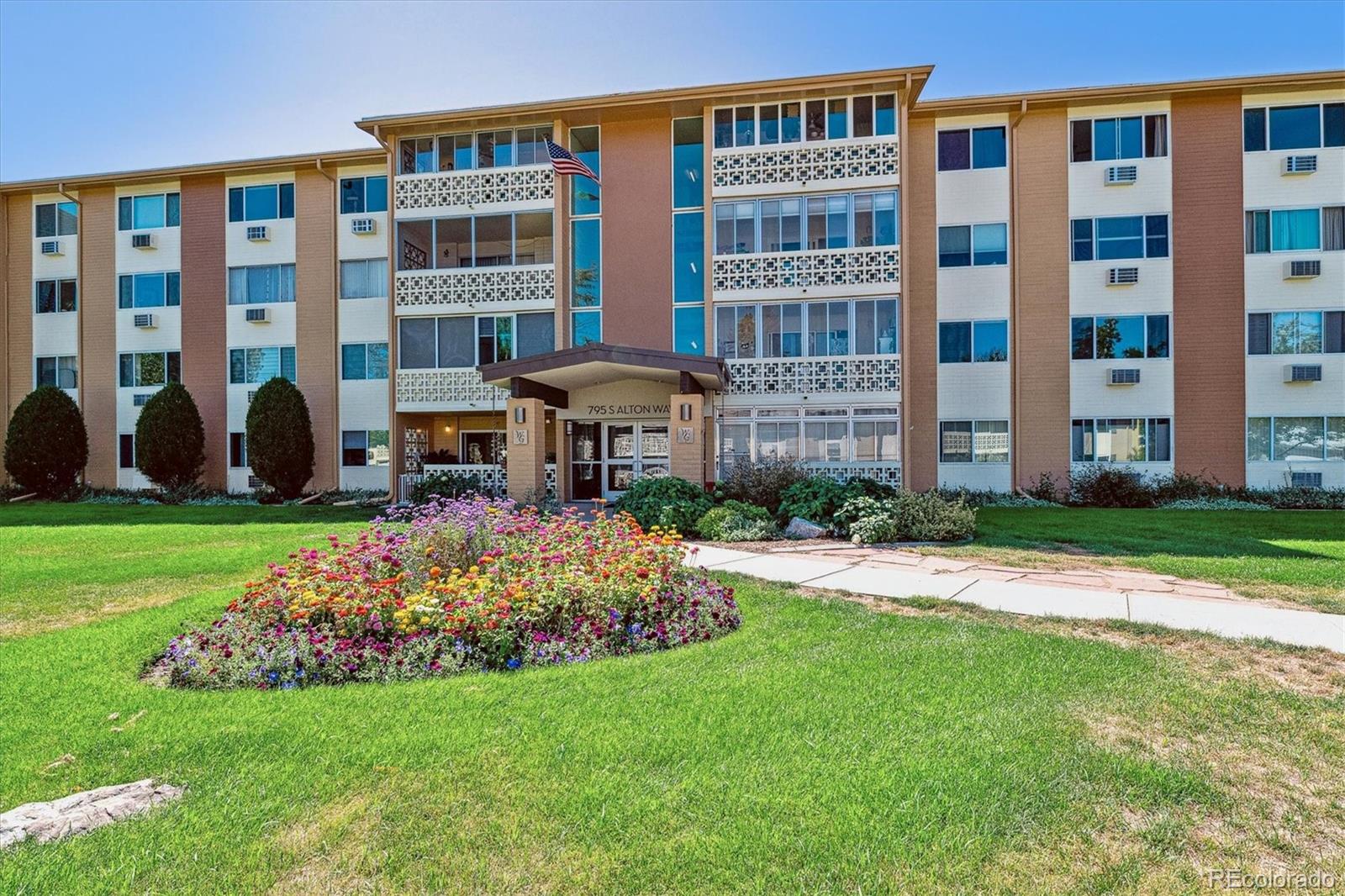 MLS Image #27 for 795 s alton way,denver, Colorado