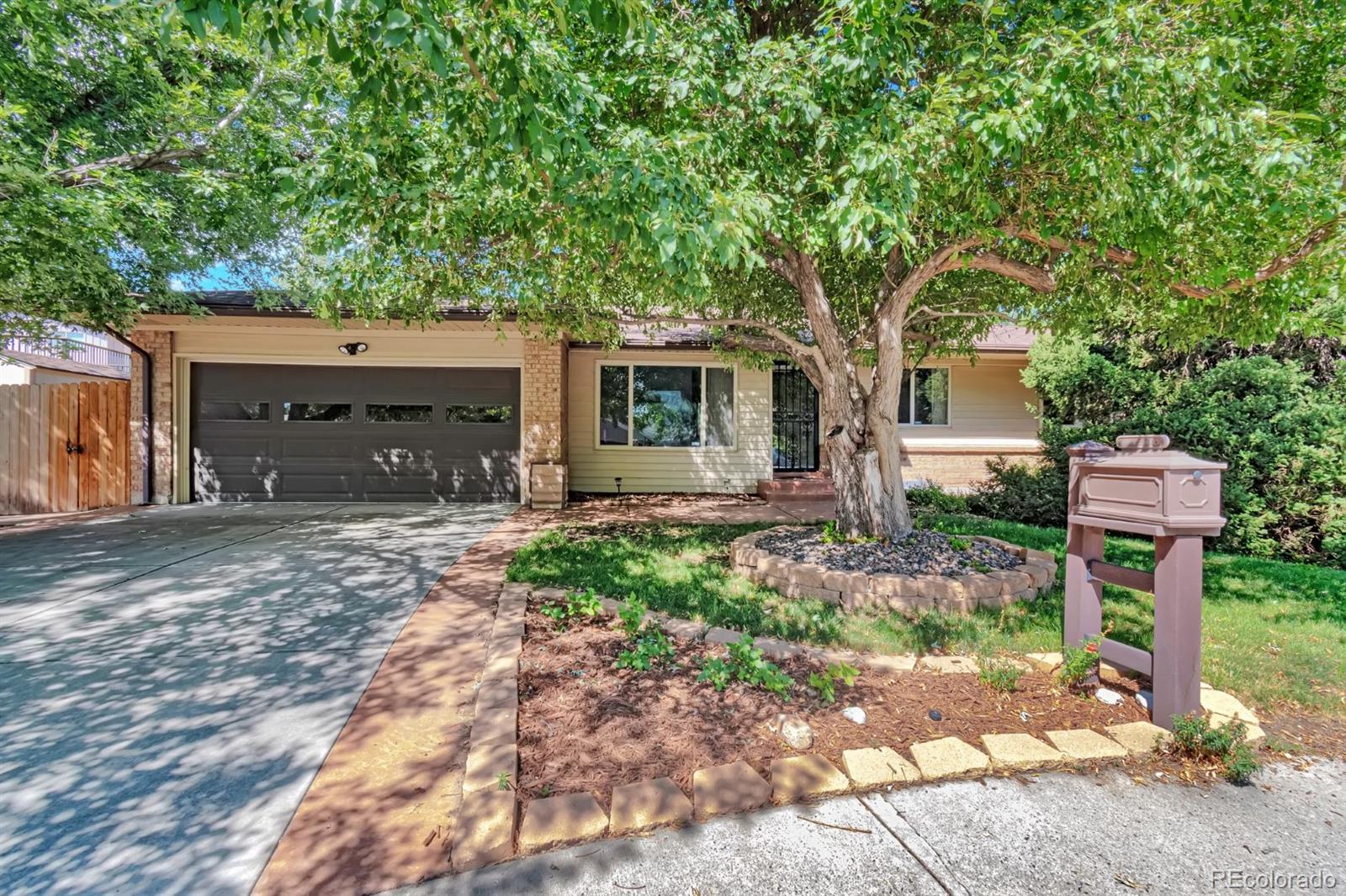 MLS Image #0 for 1815 s zang court,lakewood, Colorado