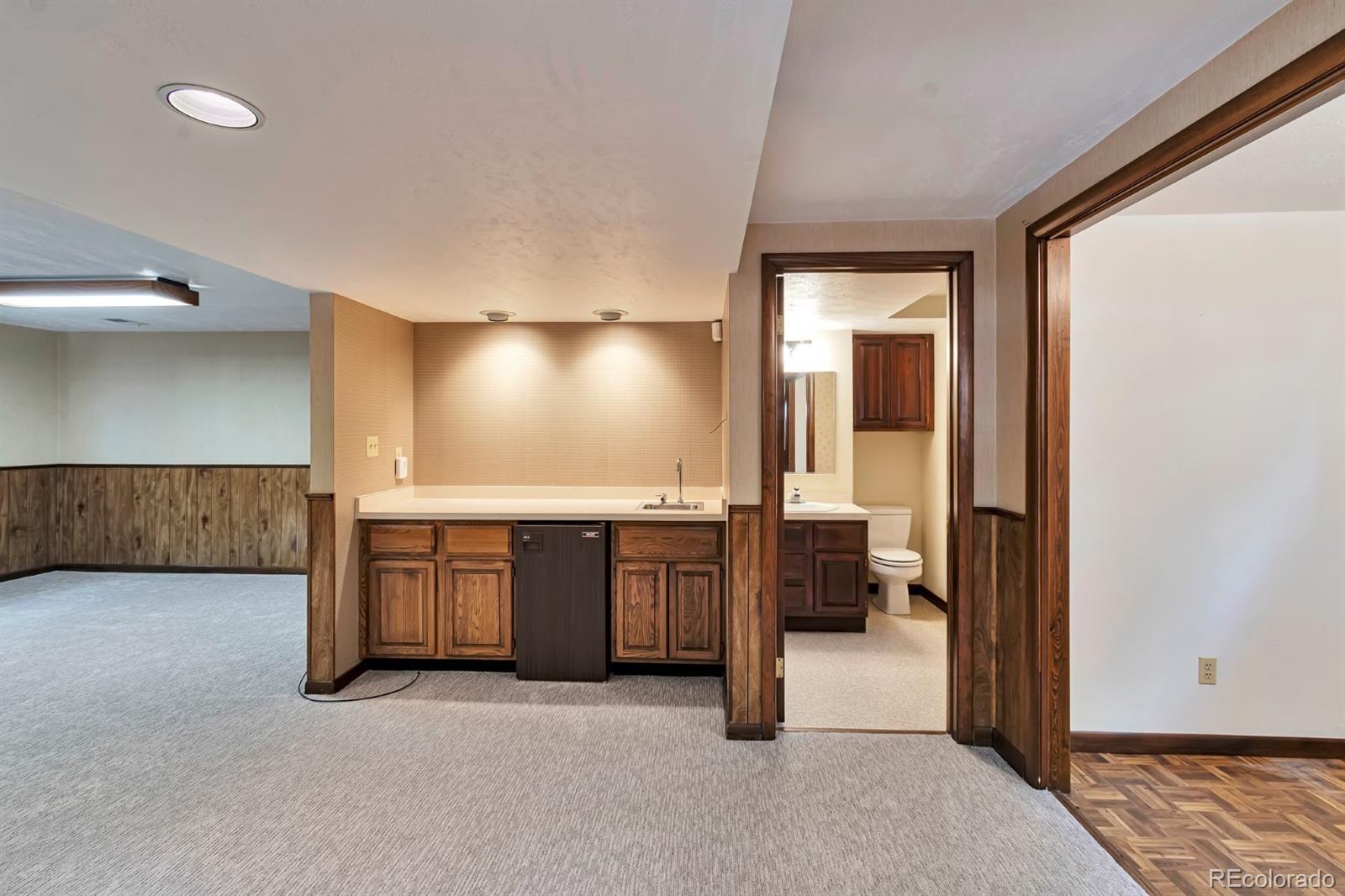 MLS Image #16 for 1815 s zang court,lakewood, Colorado