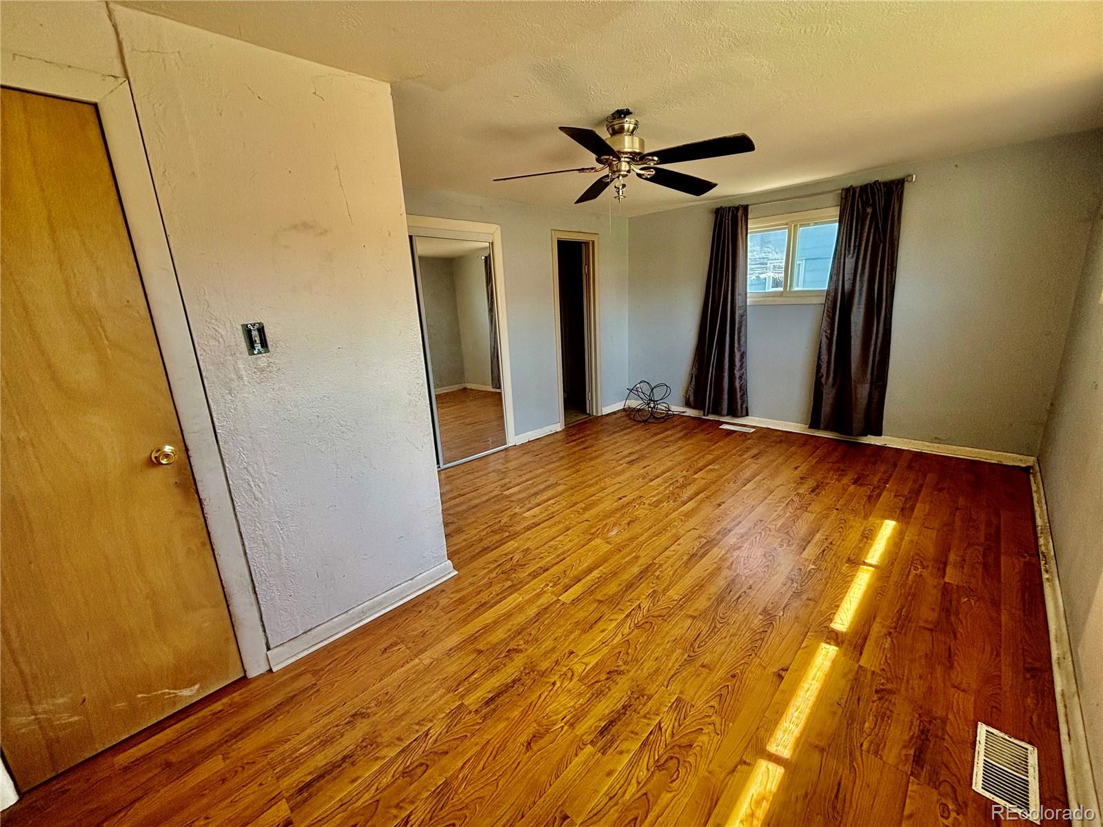 MLS Image #3 for 205  pine street,lamar, Colorado