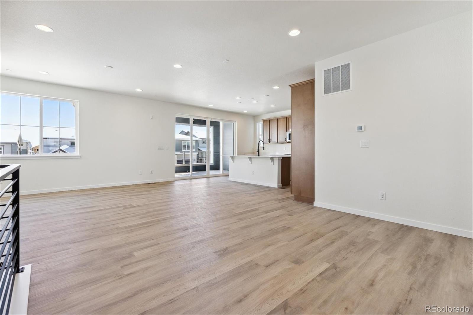MLS Image #4 for 8389  butte creek street,littleton, Colorado