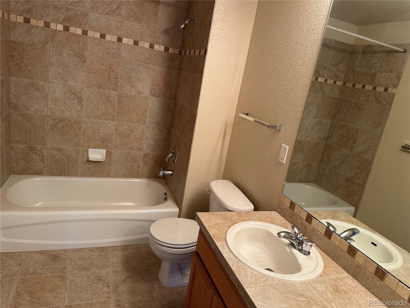 MLS Image #19 for 7482 w saratoga place,littleton, Colorado
