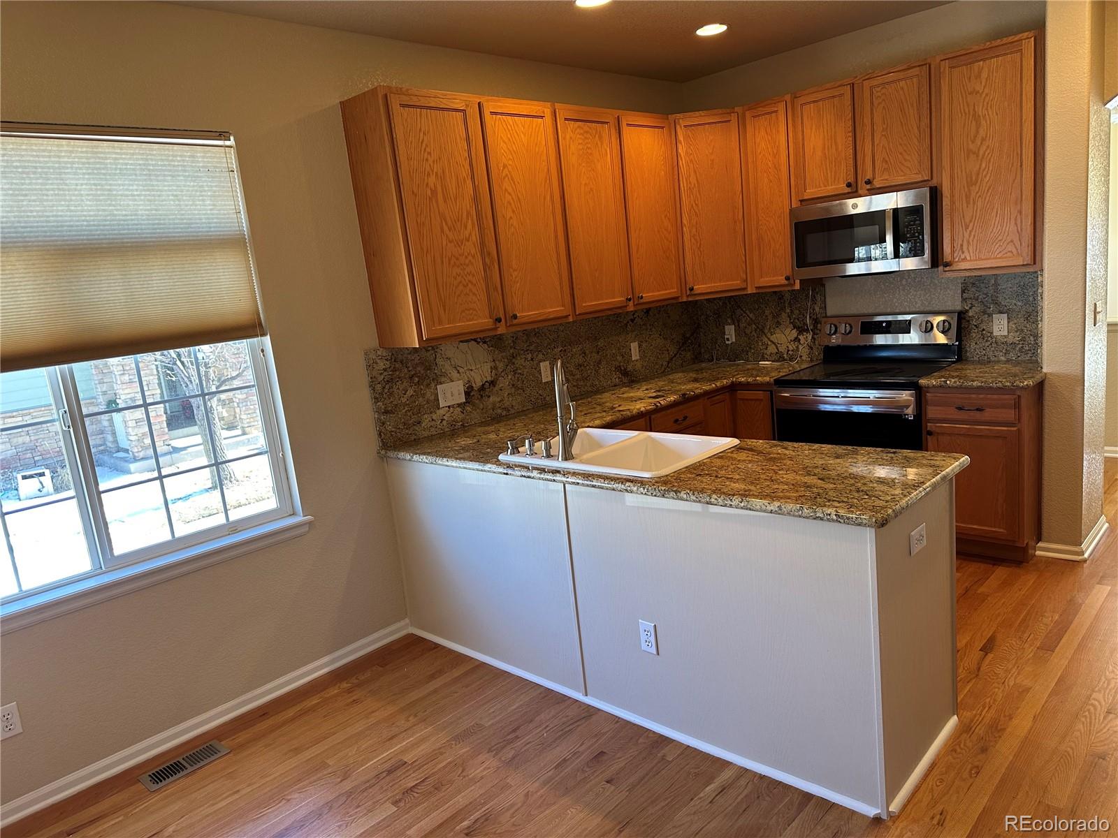 MLS Image #5 for 7482 w saratoga place,littleton, Colorado