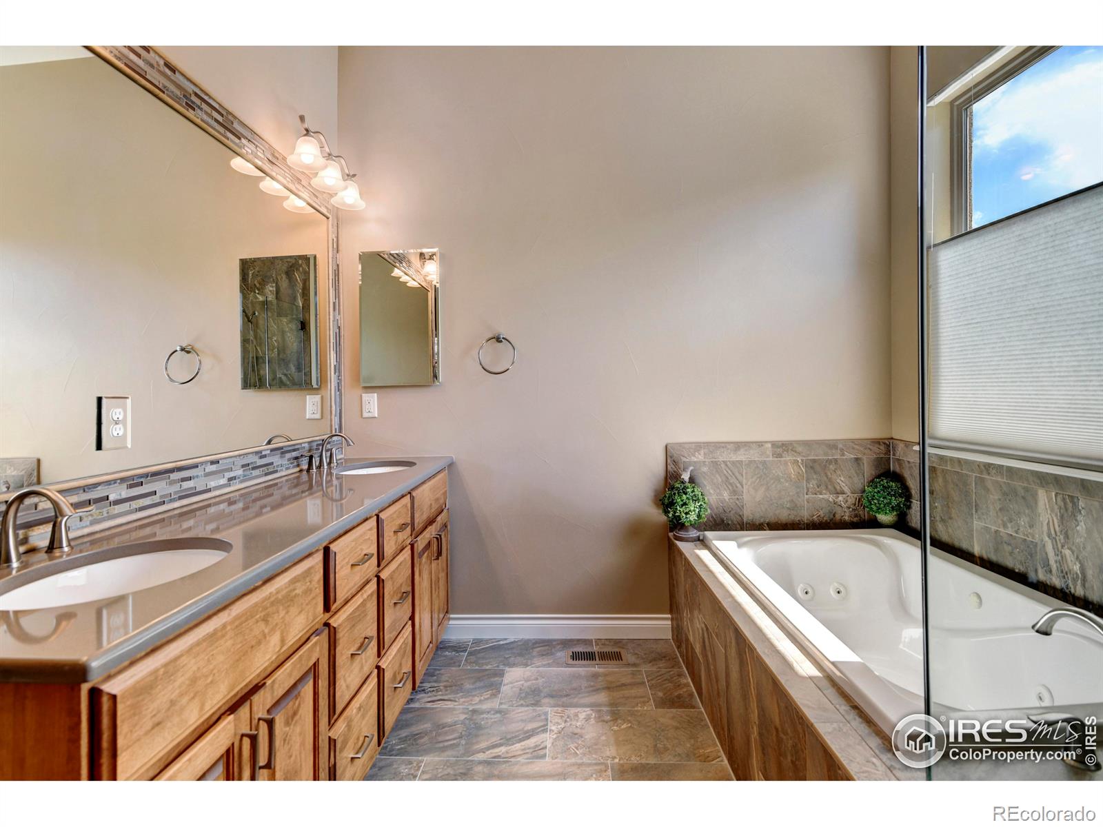 MLS Image #23 for 13971  craig way,broomfield, Colorado