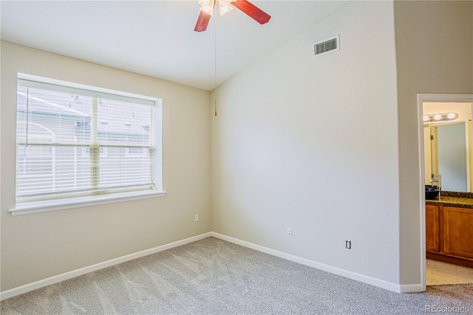 MLS Image #12 for 5800  tower road,denver, Colorado