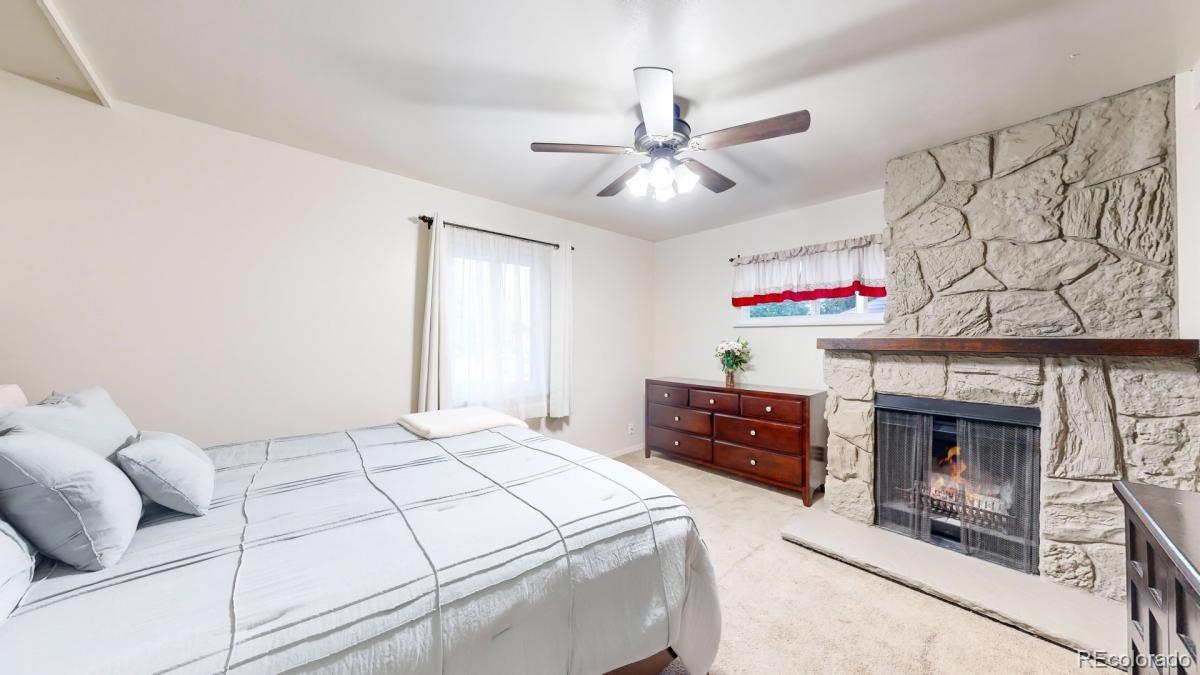 MLS Image #14 for 2880 s kearney street,denver, Colorado