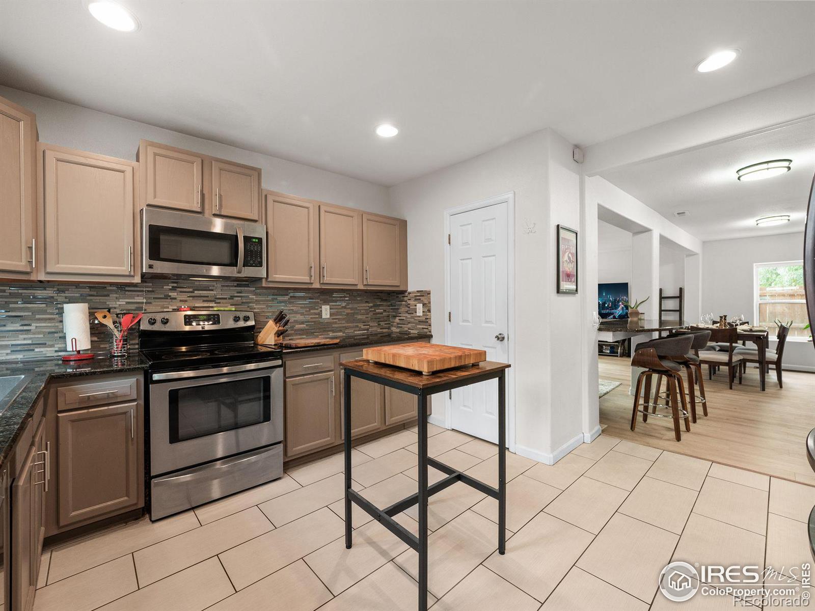 MLS Image #18 for 1747  trenton street,denver, Colorado