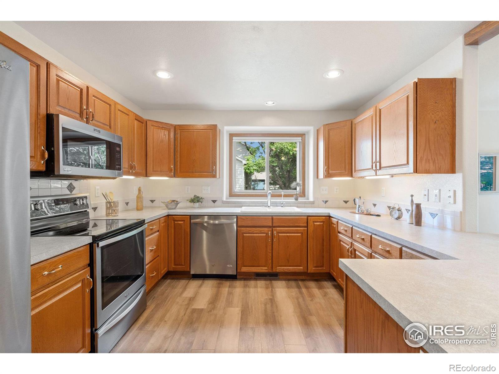 MLS Image #9 for 2572  forsythia drive,loveland, Colorado