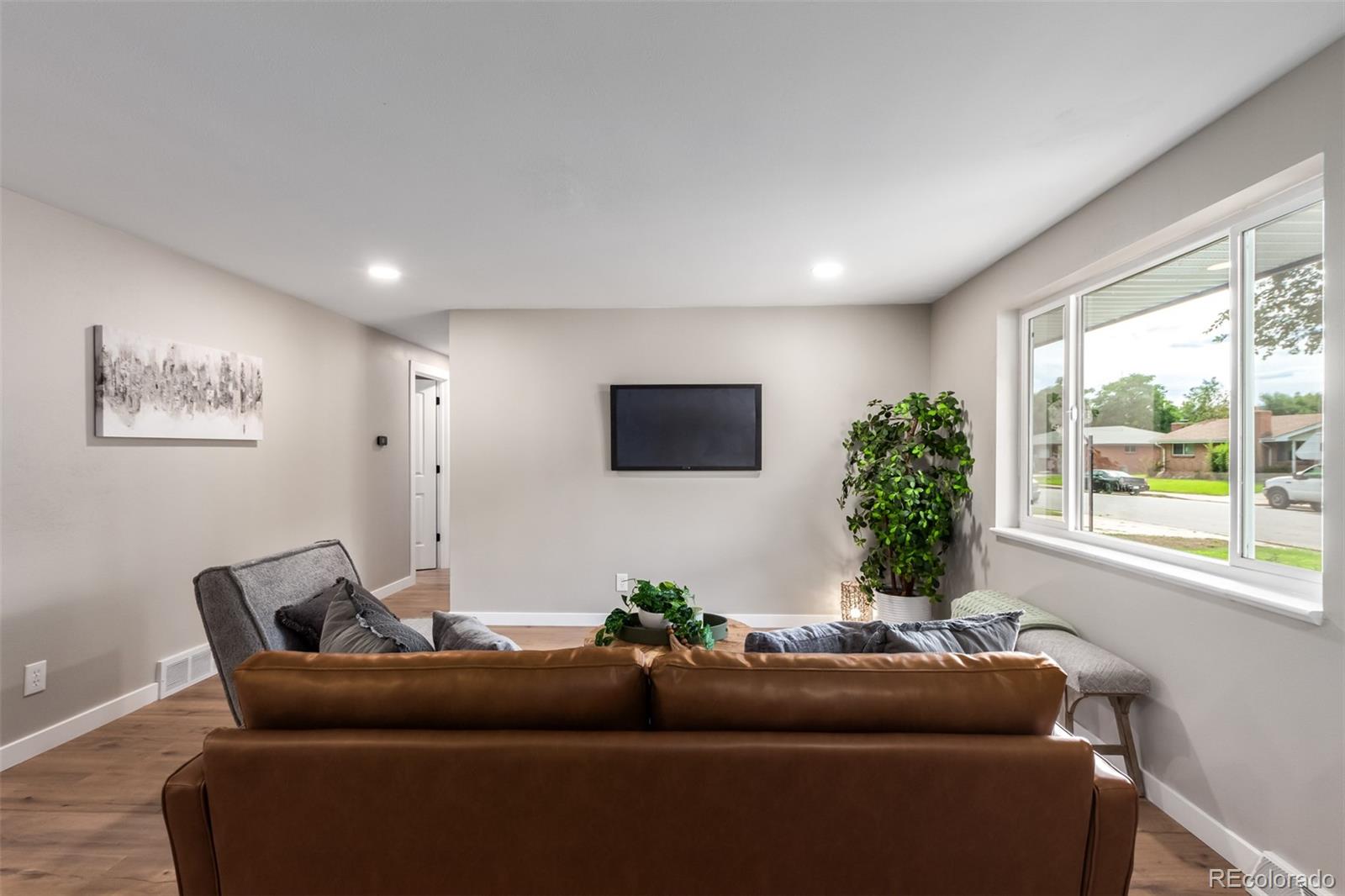 MLS Image #3 for 2884 s ingalls way,denver, Colorado