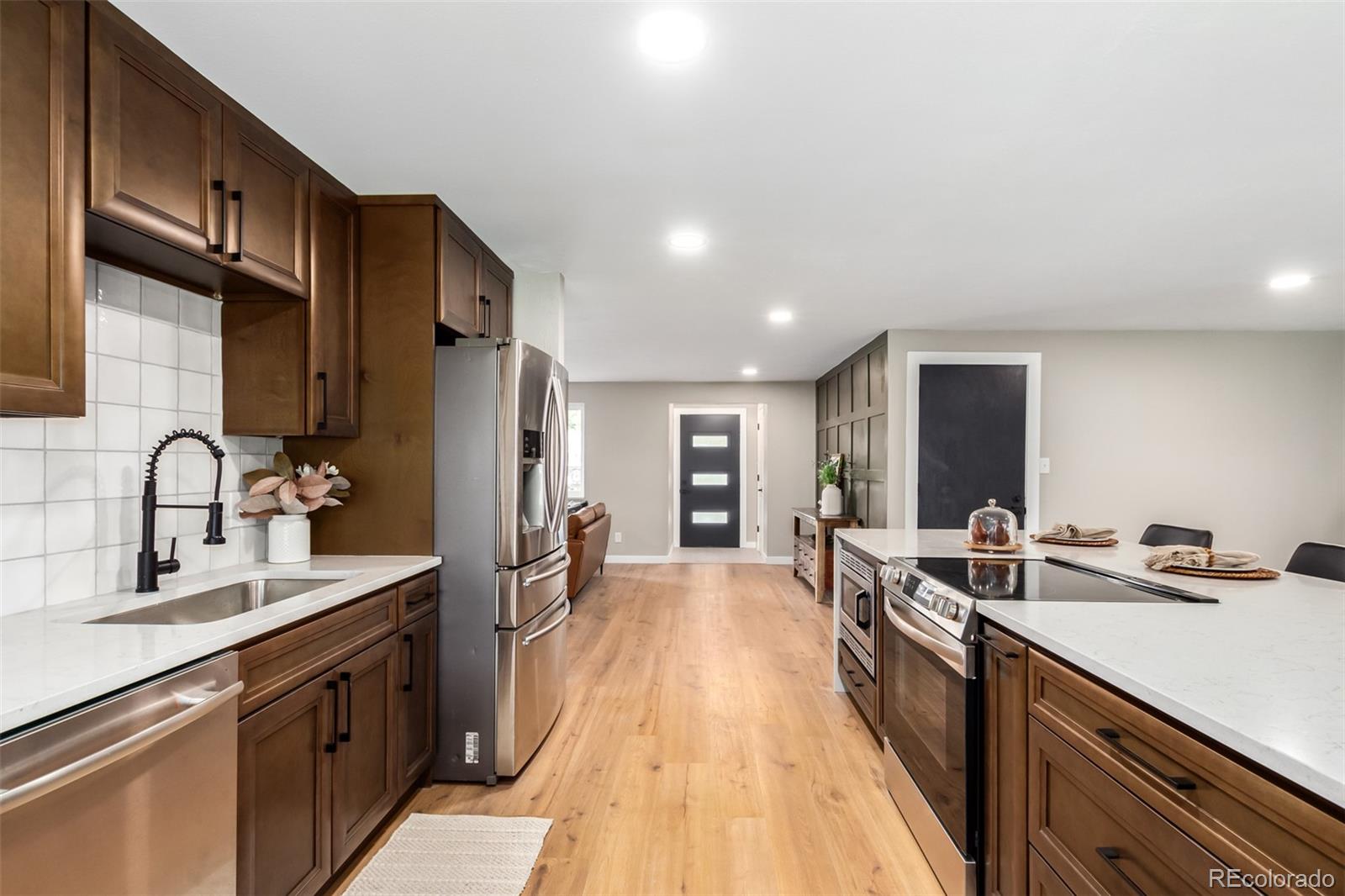 MLS Image #6 for 2884 s ingalls way,denver, Colorado