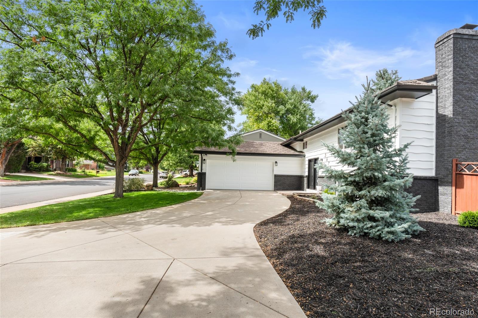 MLS Image #36 for 3678 s narcissus way,denver, Colorado