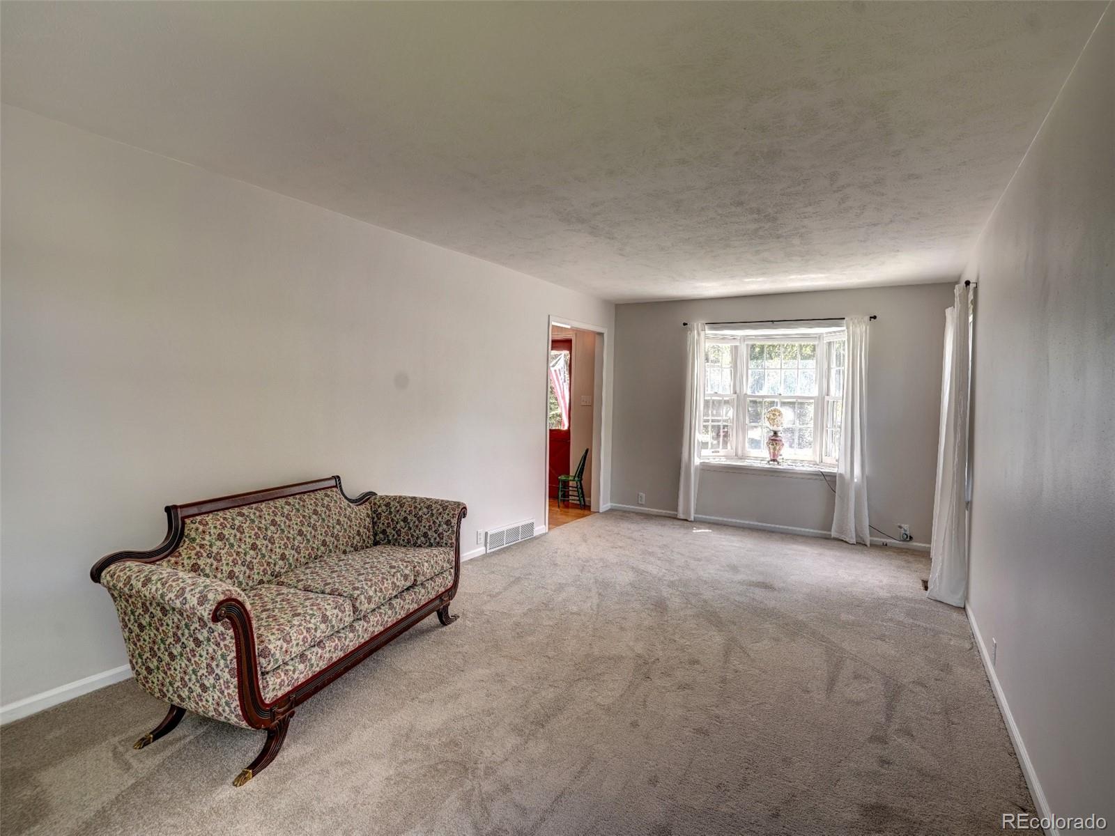 MLS Image #10 for 9341 e jewell circle,denver, Colorado