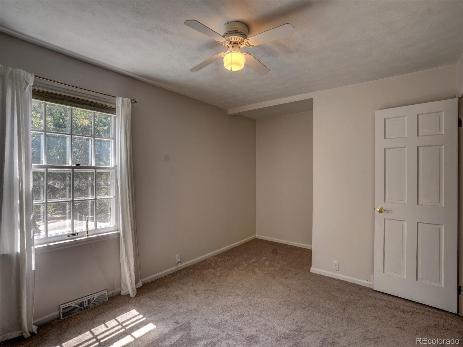 MLS Image #22 for 9341 e jewell circle,denver, Colorado