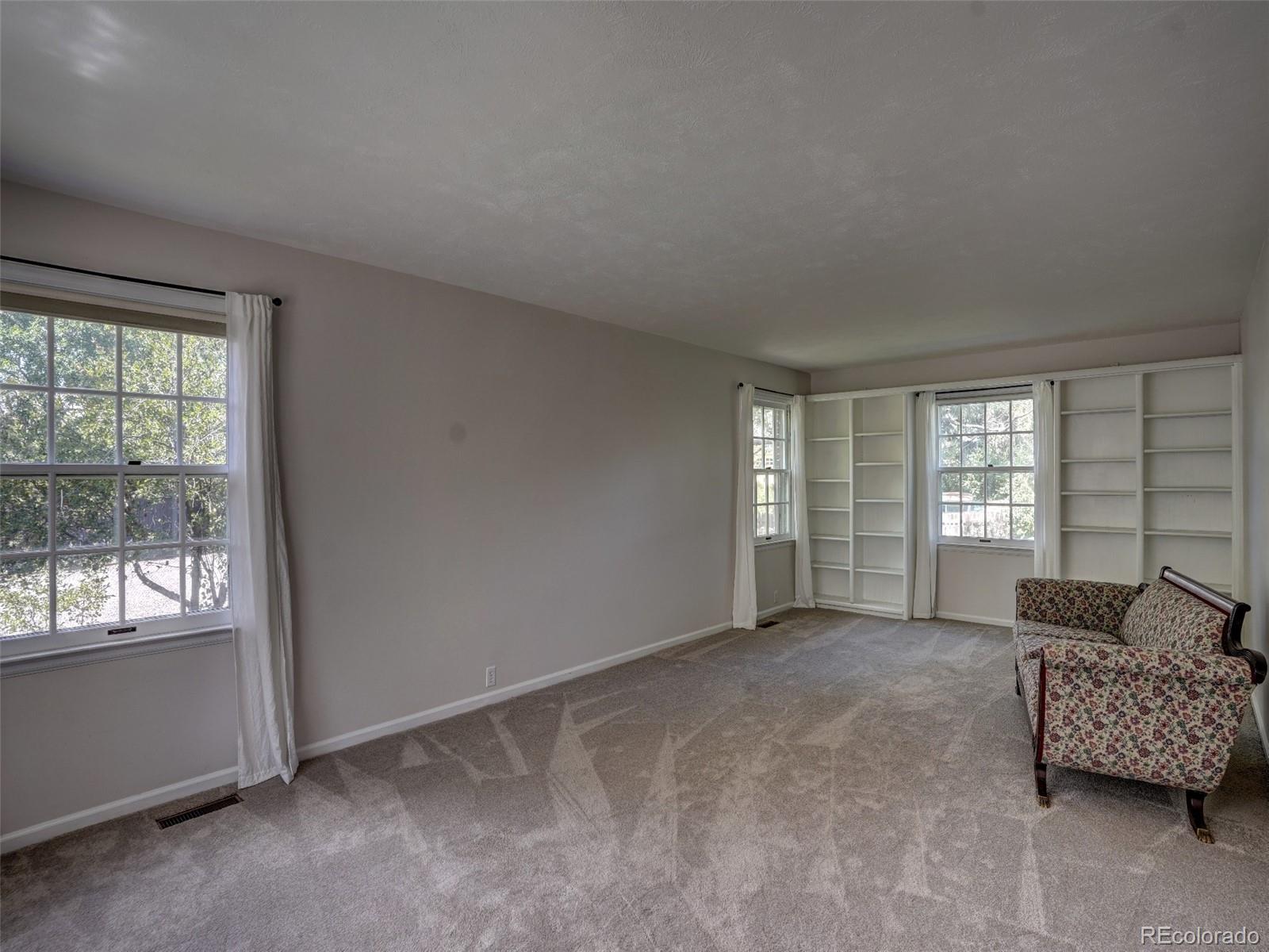 MLS Image #9 for 9341 e jewell circle,denver, Colorado