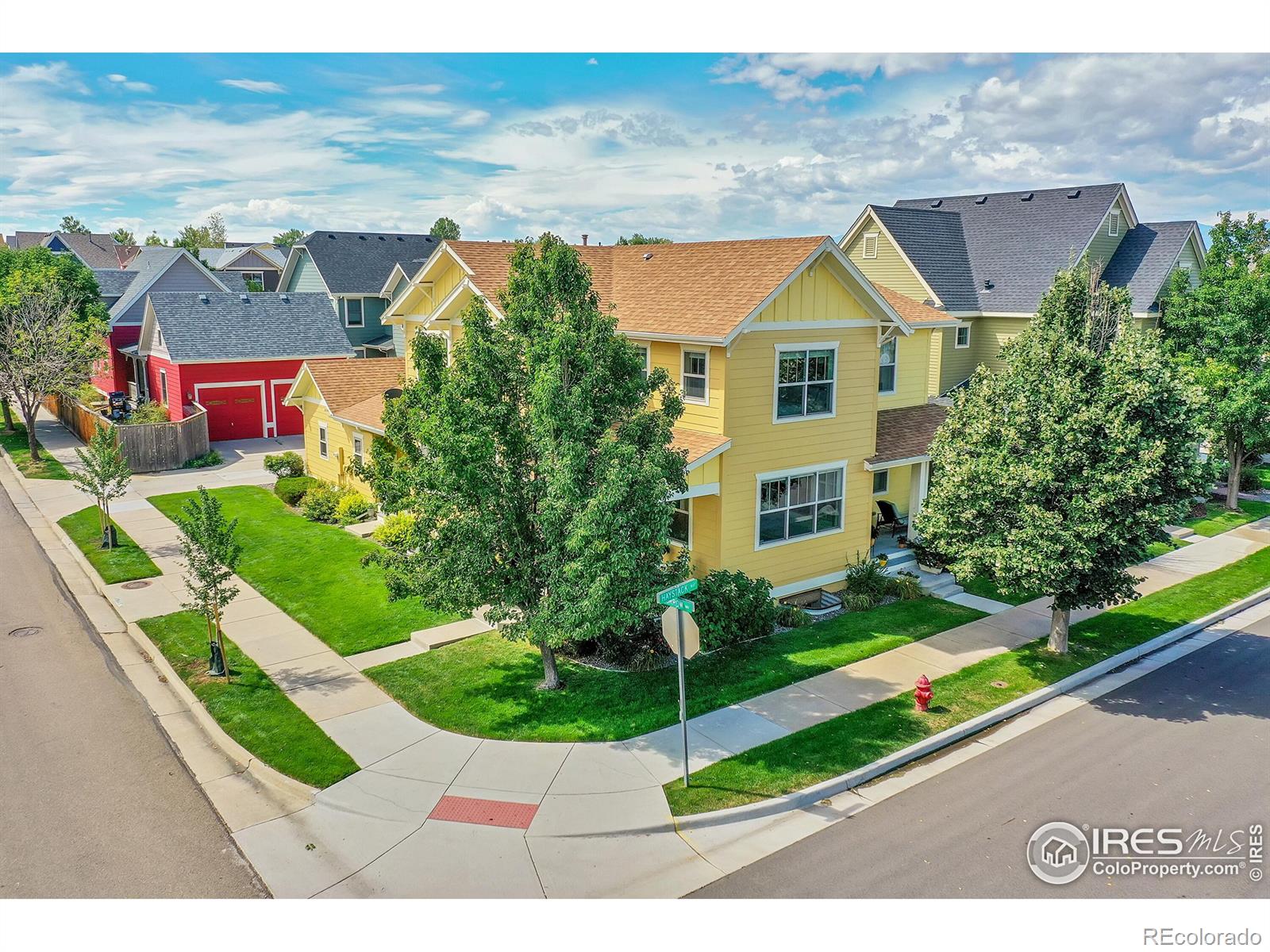 MLS Image #1 for 1418  haystack way,lafayette, Colorado