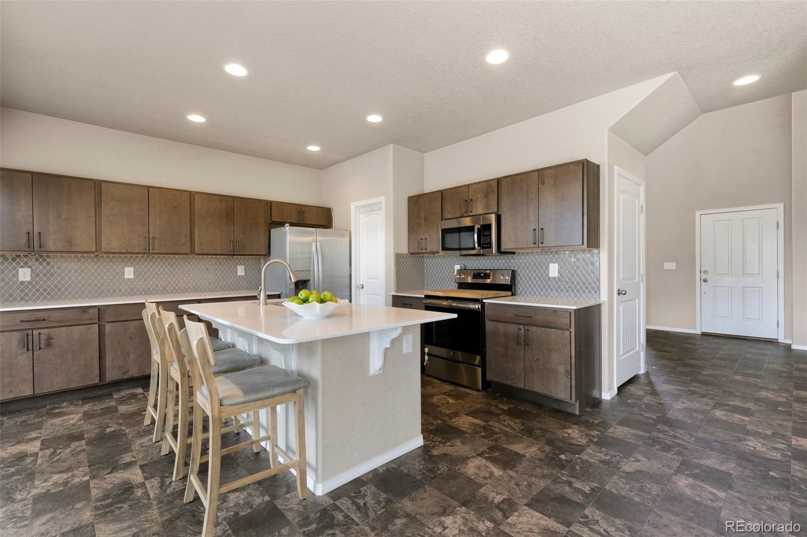 MLS Image #13 for 5847  thurber drive,colorado springs, Colorado