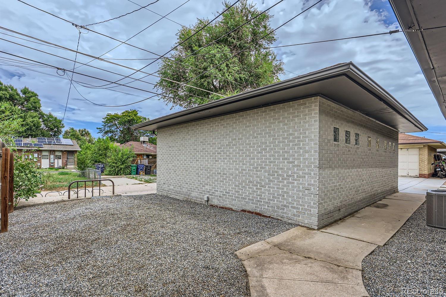 MLS Image #17 for 5219 e martin luther king jr boulevard,denver, Colorado