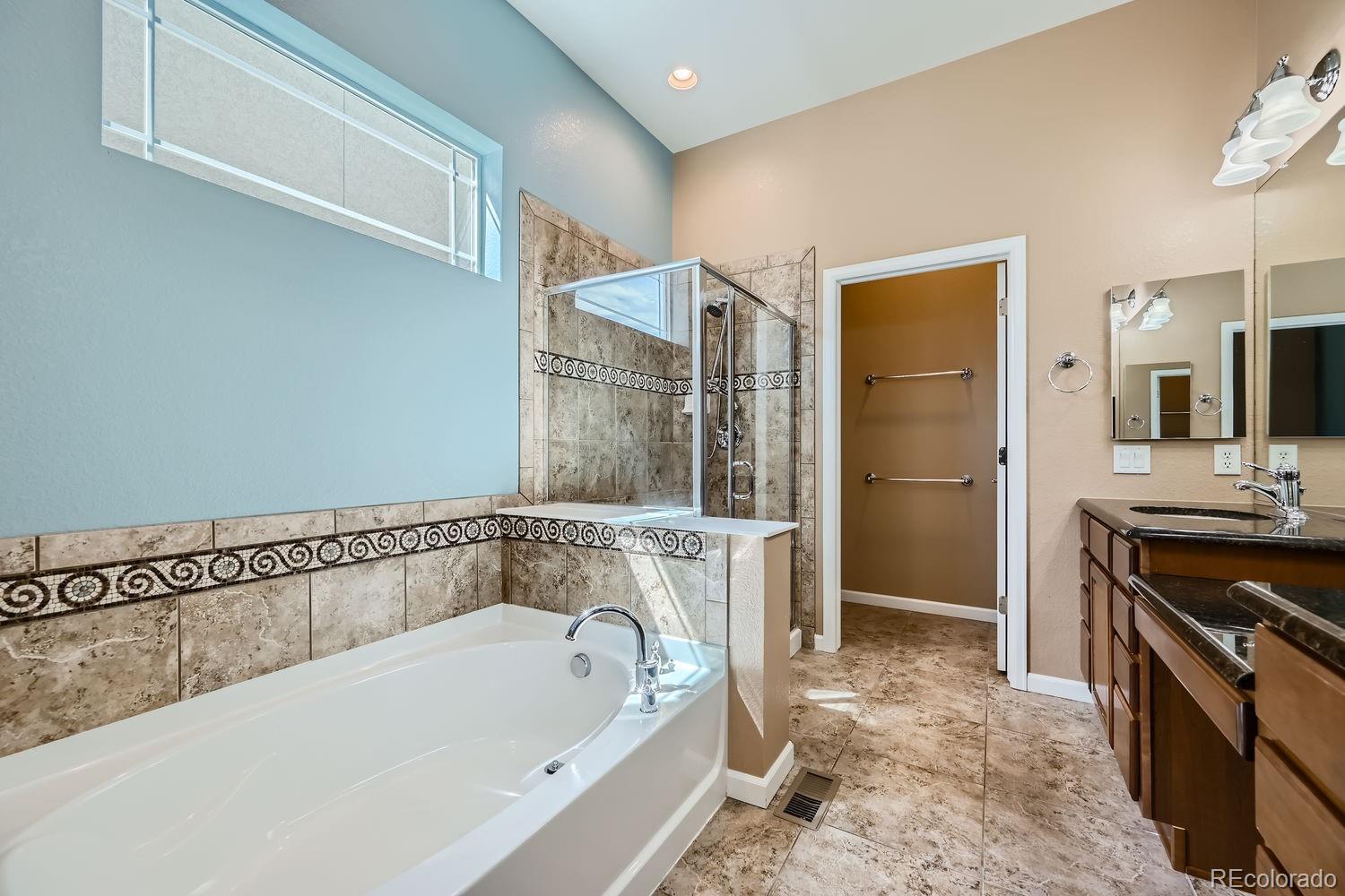 MLS Image #18 for 16060  cameron way,broomfield, Colorado