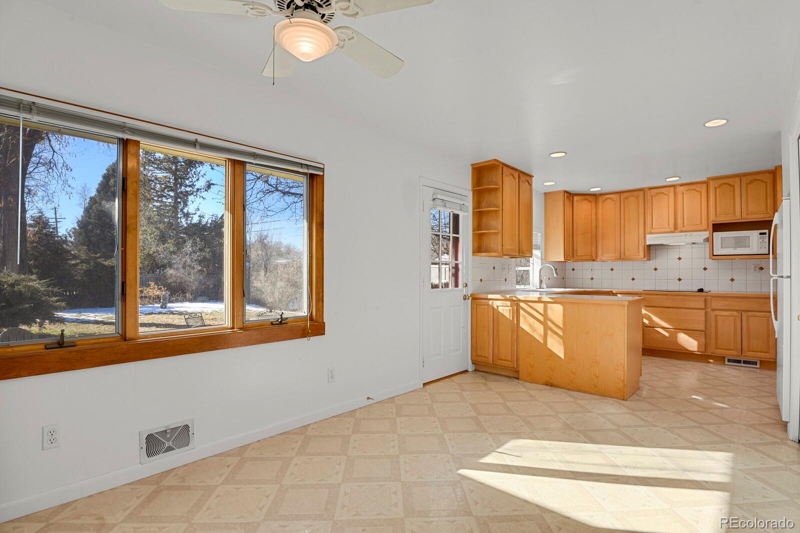 MLS Image #7 for 5648 e greenwood place,denver, Colorado