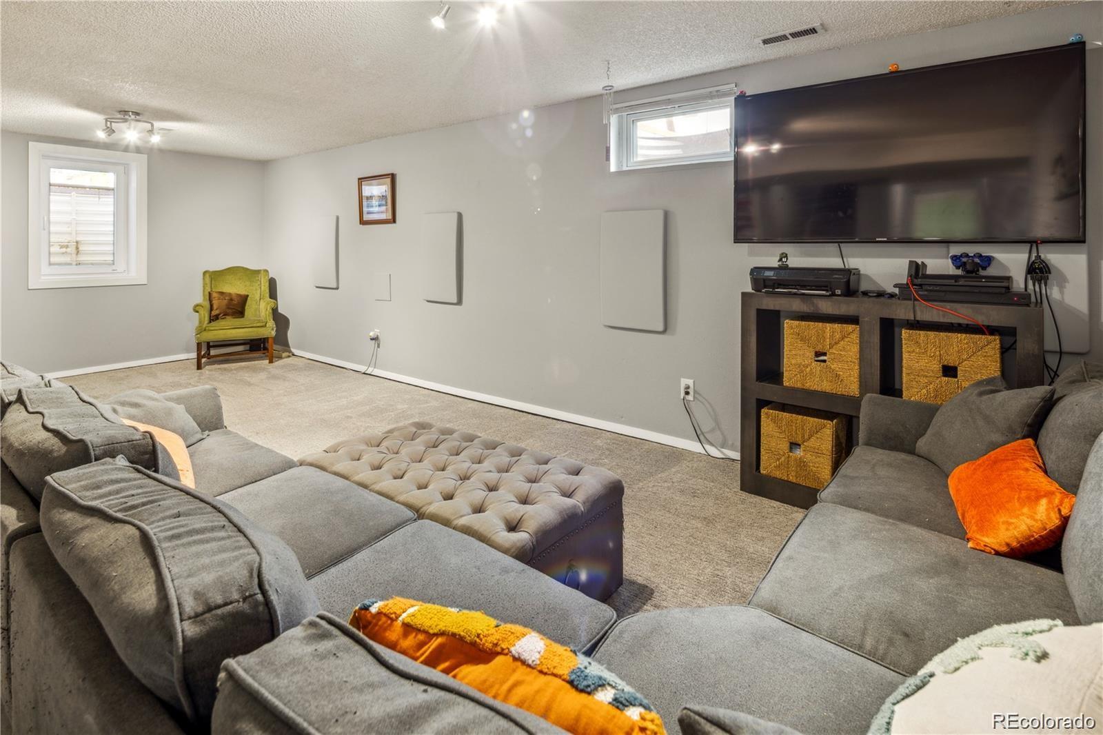 MLS Image #12 for 6573  benton circle,arvada, Colorado