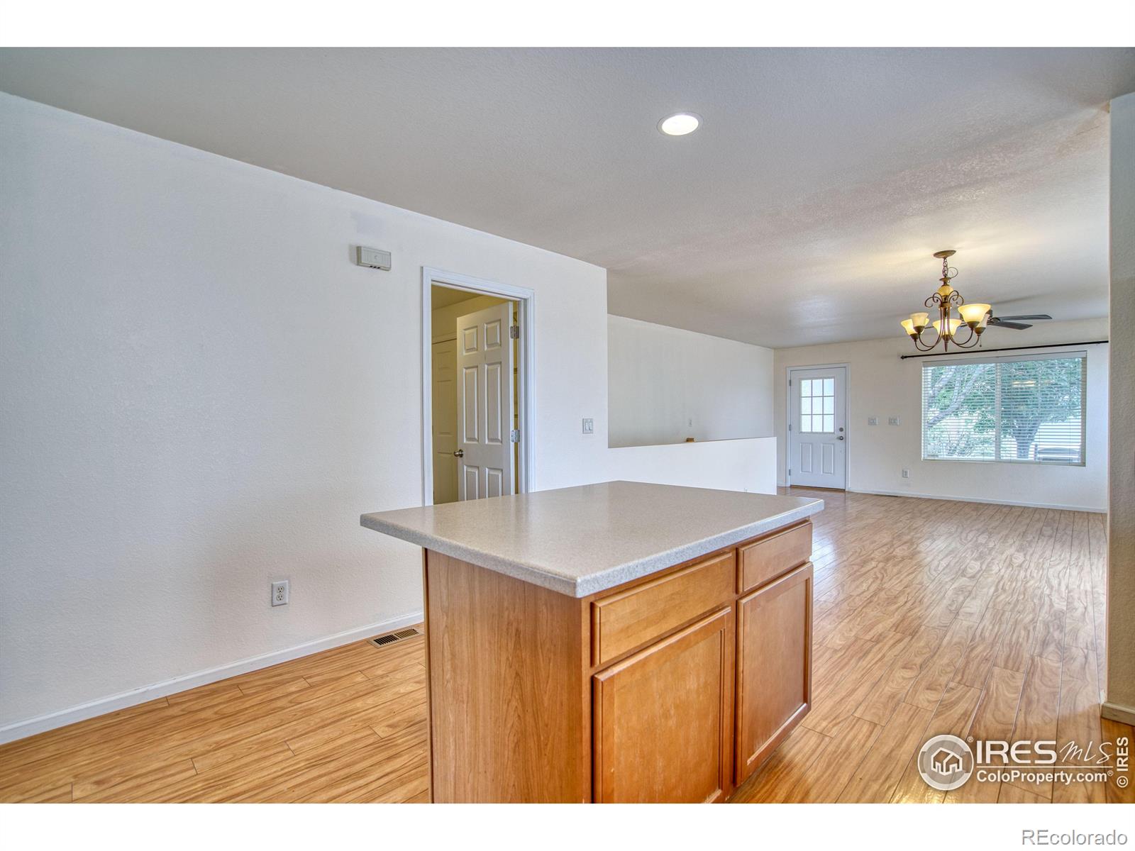 MLS Image #10 for 3925  kenwood circle,johnstown, Colorado