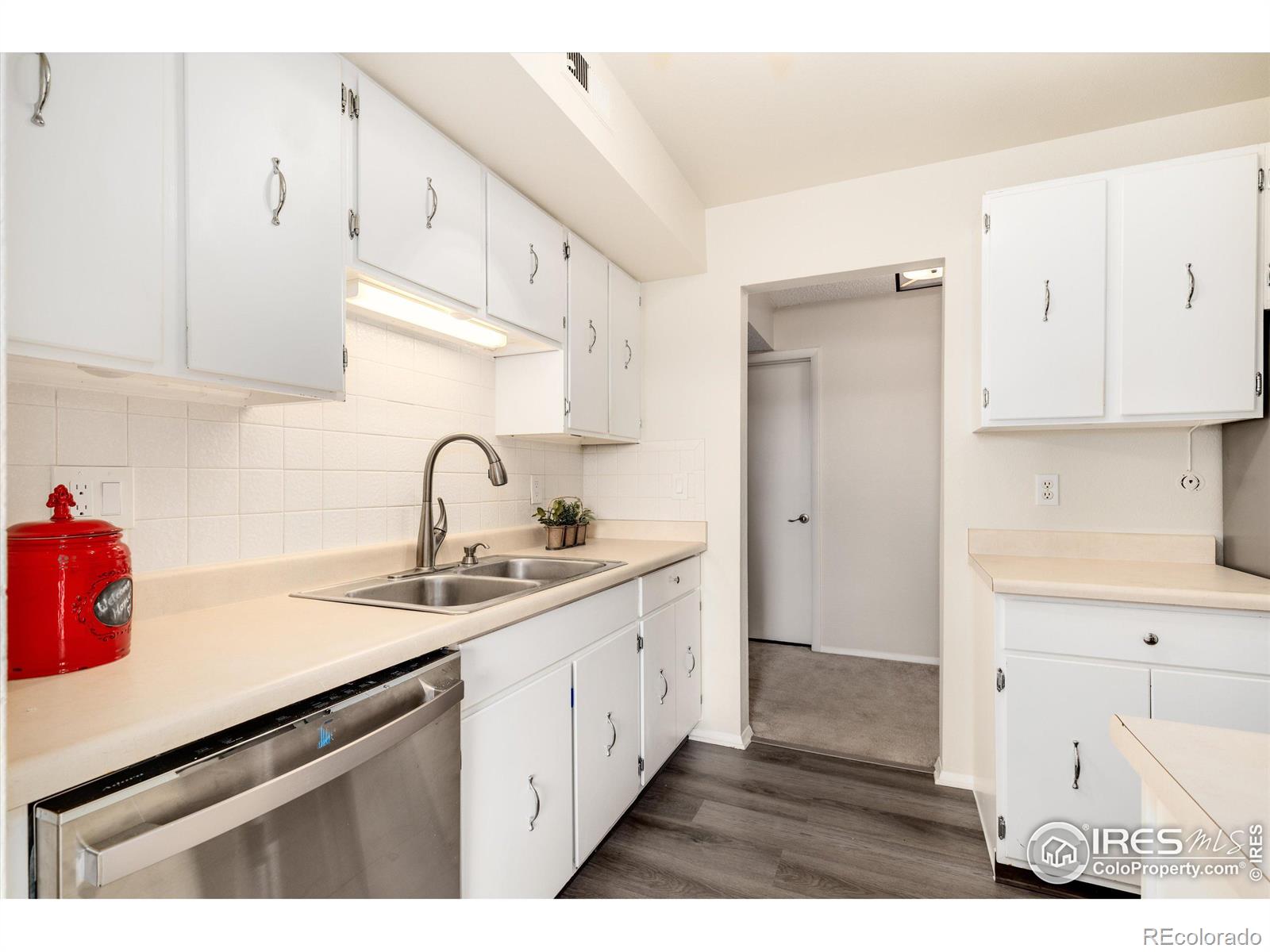 MLS Image #13 for 500  manhattan drive,boulder, Colorado