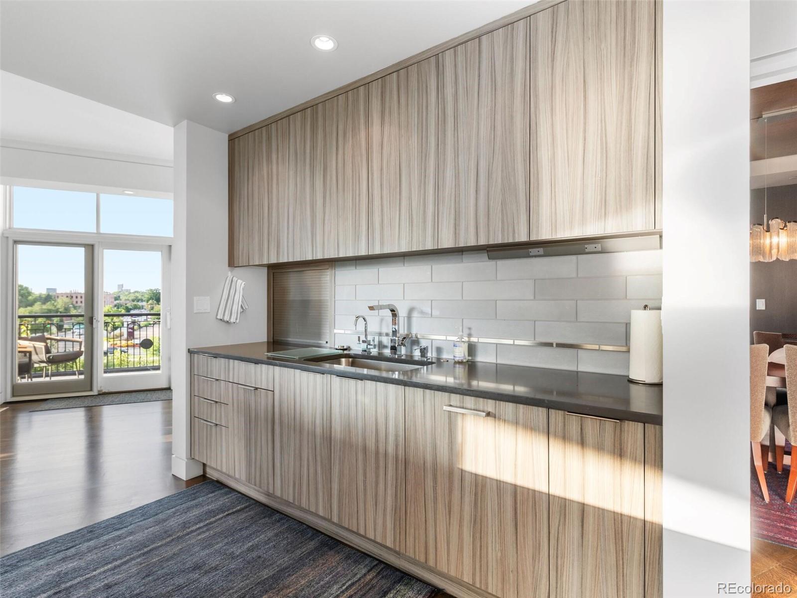 MLS Image #20 for 2400 e cherry creek south drive,denver, Colorado