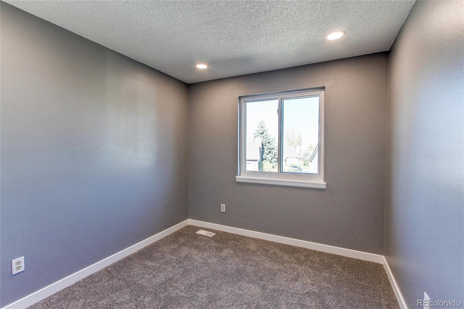 MLS Image #17 for 21205 e 42nd avenue,denver, Colorado