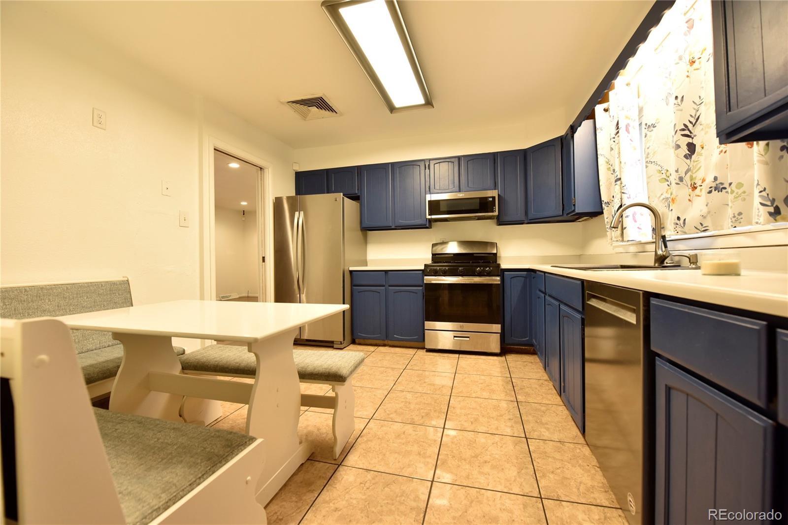 MLS Image #10 for 1534  lexington road,pueblo, Colorado