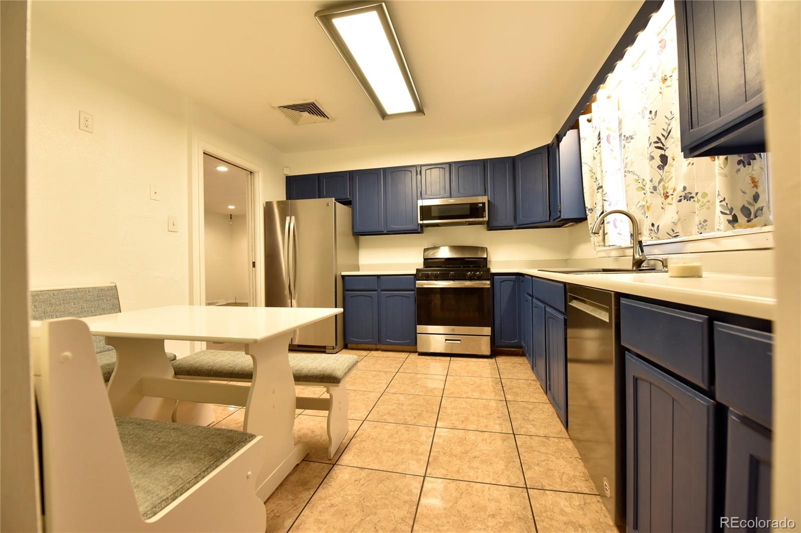 MLS Image #9 for 1534  lexington road,pueblo, Colorado
