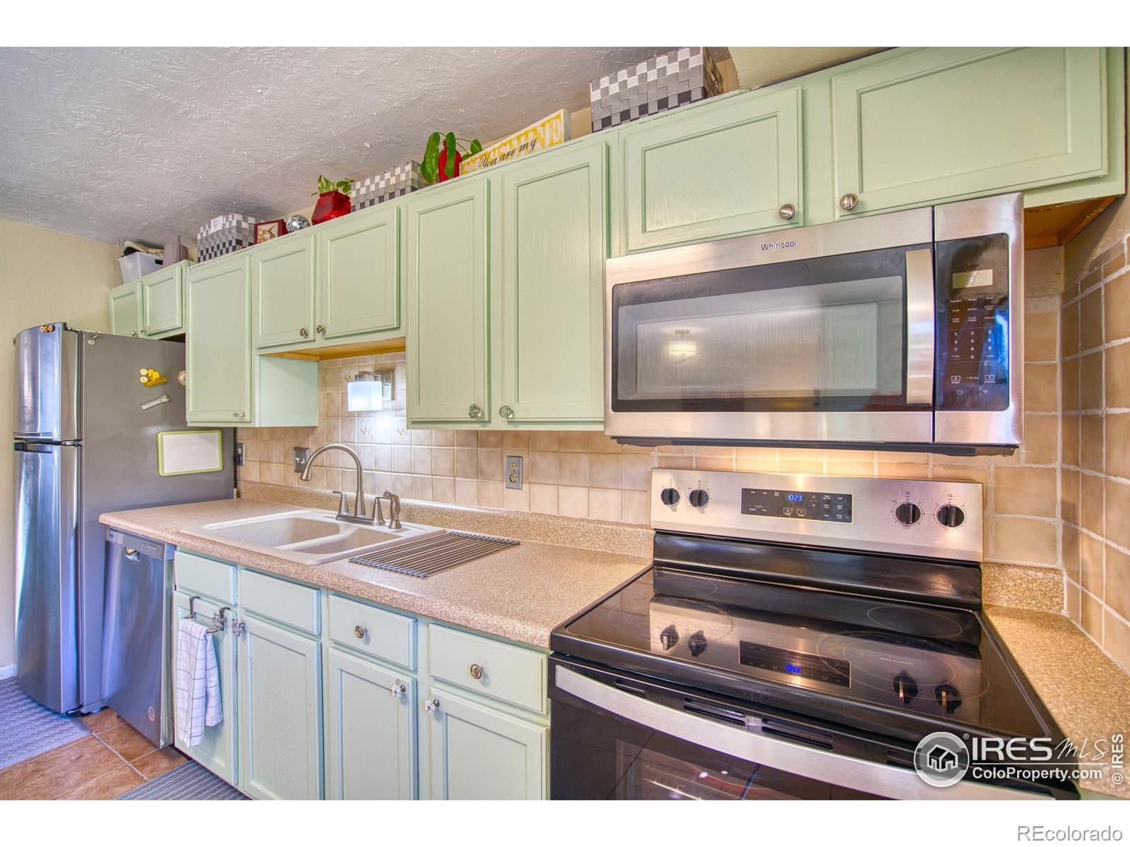 MLS Image #6 for 1620 s pratt parkway,longmont, Colorado