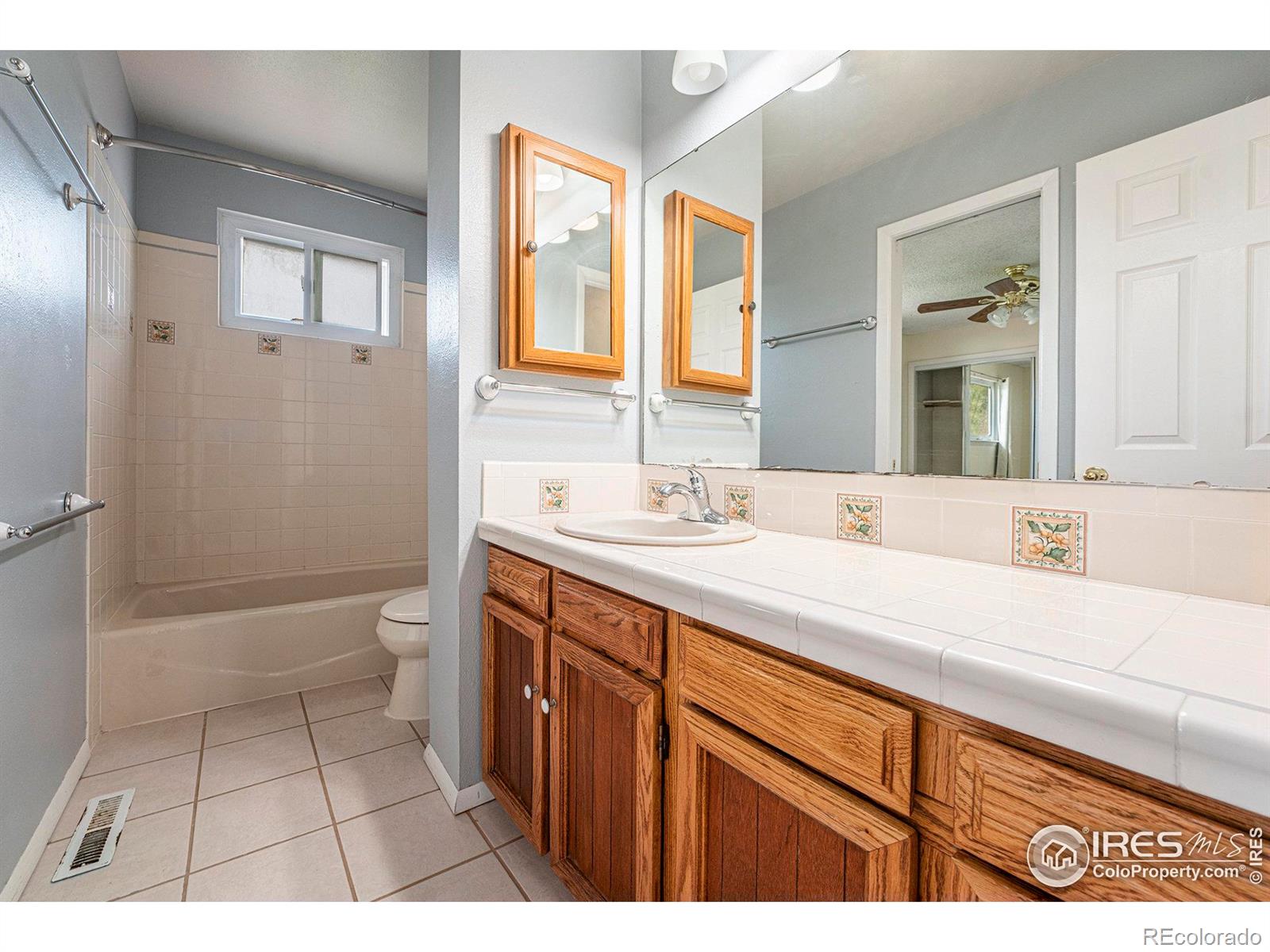 MLS Image #15 for 507  david court,platteville, Colorado