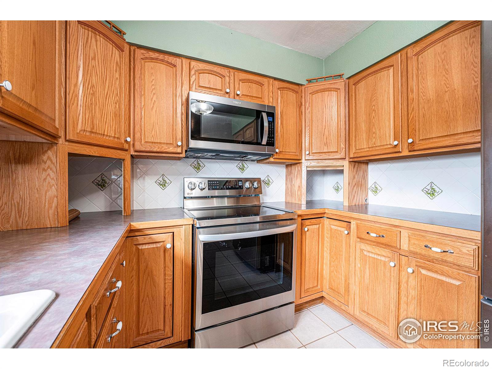 MLS Image #8 for 507  david court,platteville, Colorado