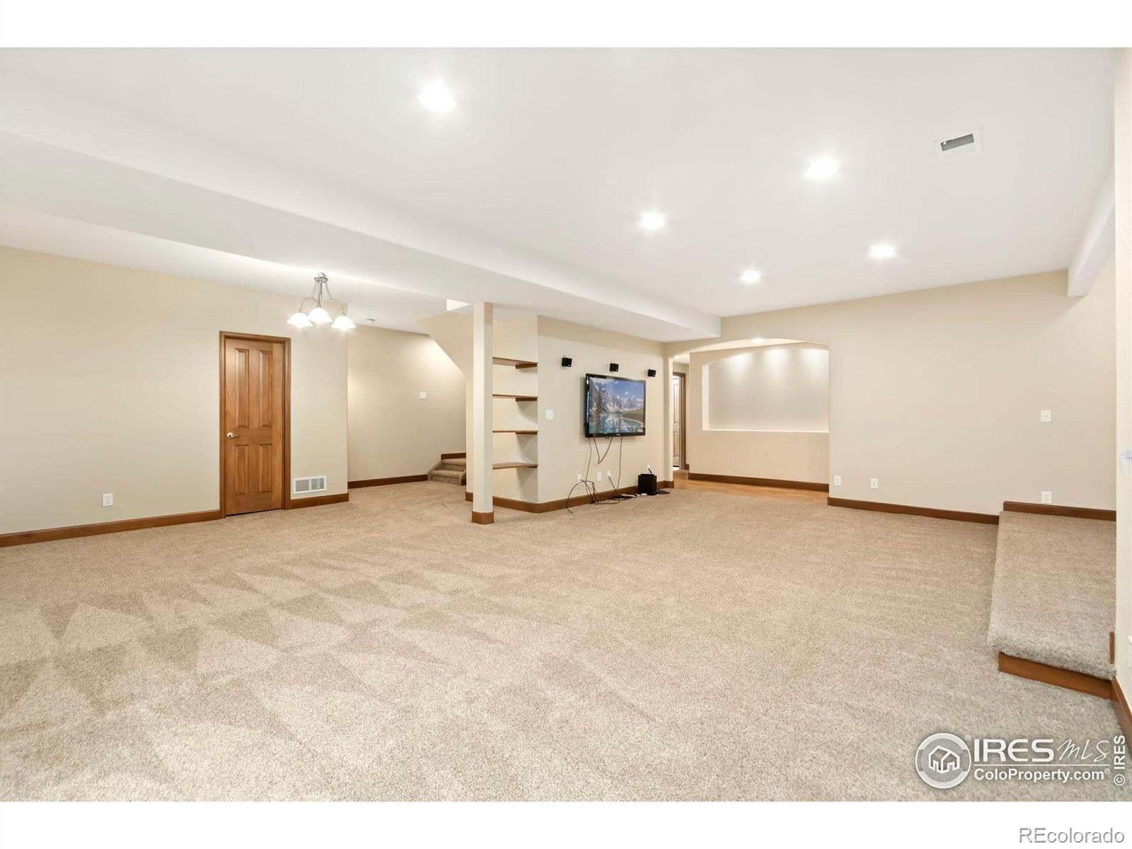 MLS Image #20 for 8209  spinnaker bay drive,windsor, Colorado