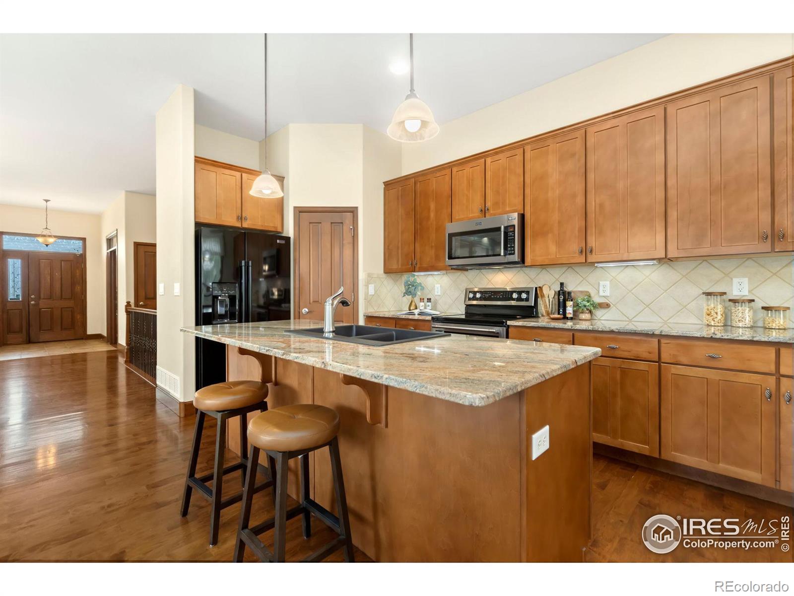 MLS Image #7 for 8209  spinnaker bay drive,windsor, Colorado