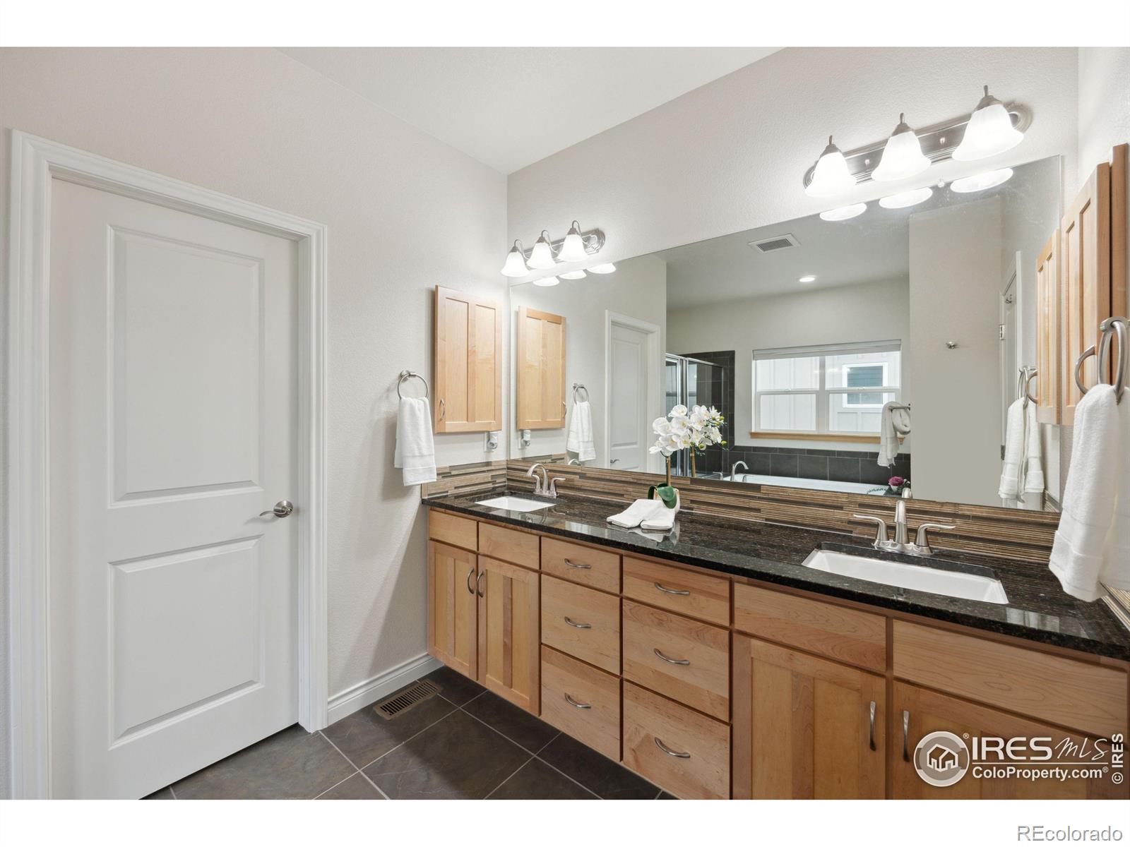 MLS Image #15 for 2379  golden eagle way,louisville, Colorado